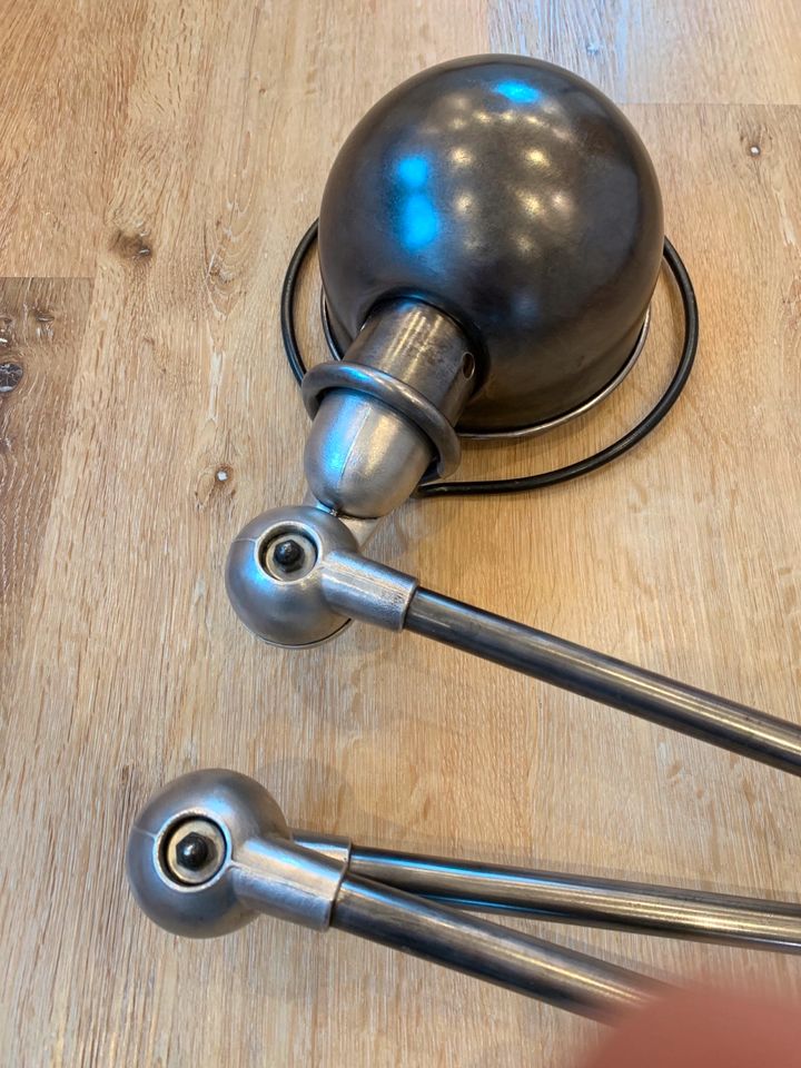 Lampe Jielde à Trois Bras