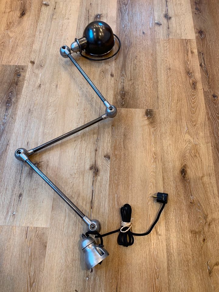 Lampe Jielde à Trois Bras