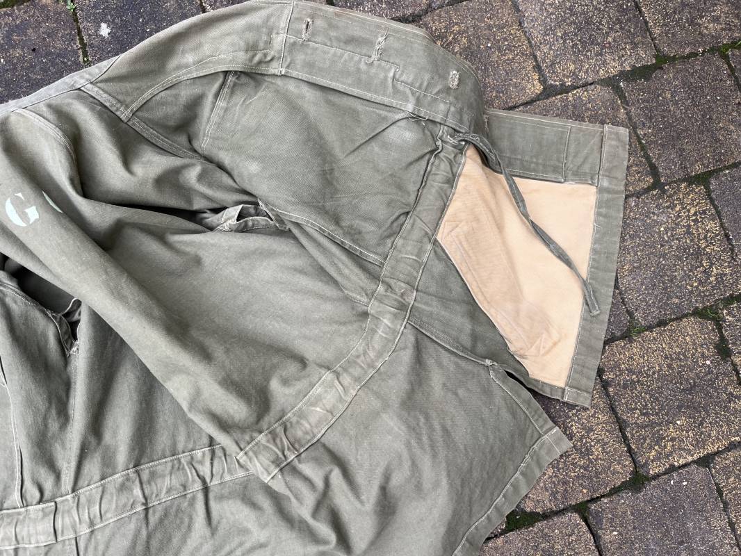 Veste Et Pantalon De Saut Kaki Parachutiste Tap Modèle Extrème Orient