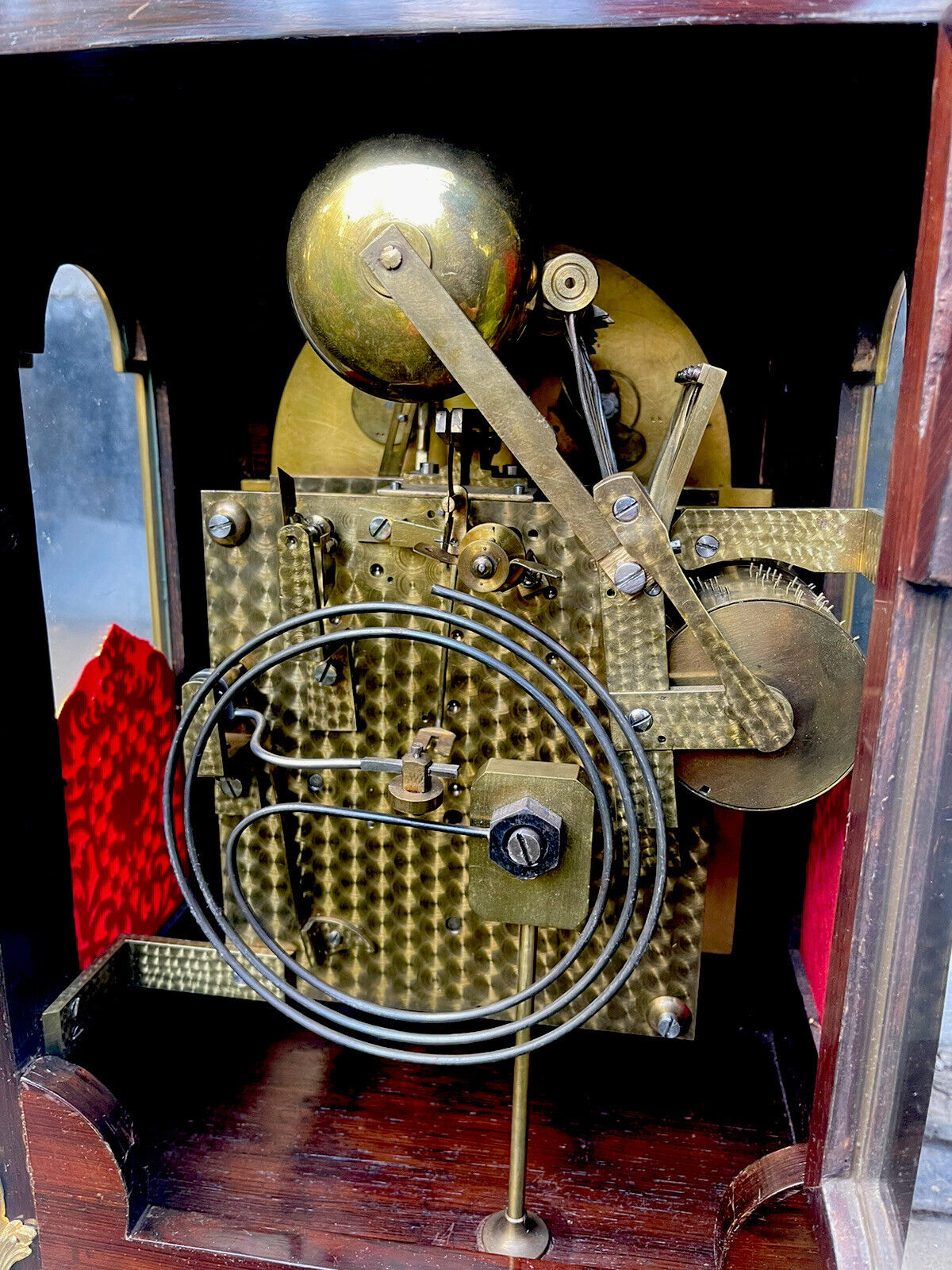 Pendule Horloge Carillon 16 cloches  17 marteaux