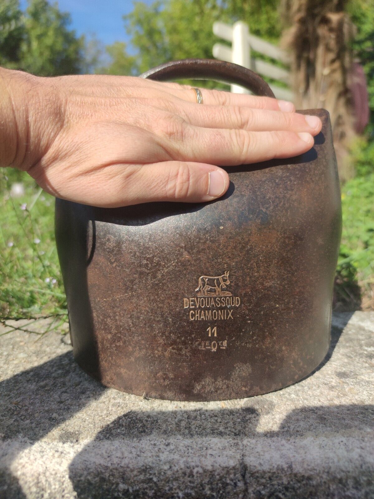 Ancienne Cloche Devouassoud Chamonix N°11