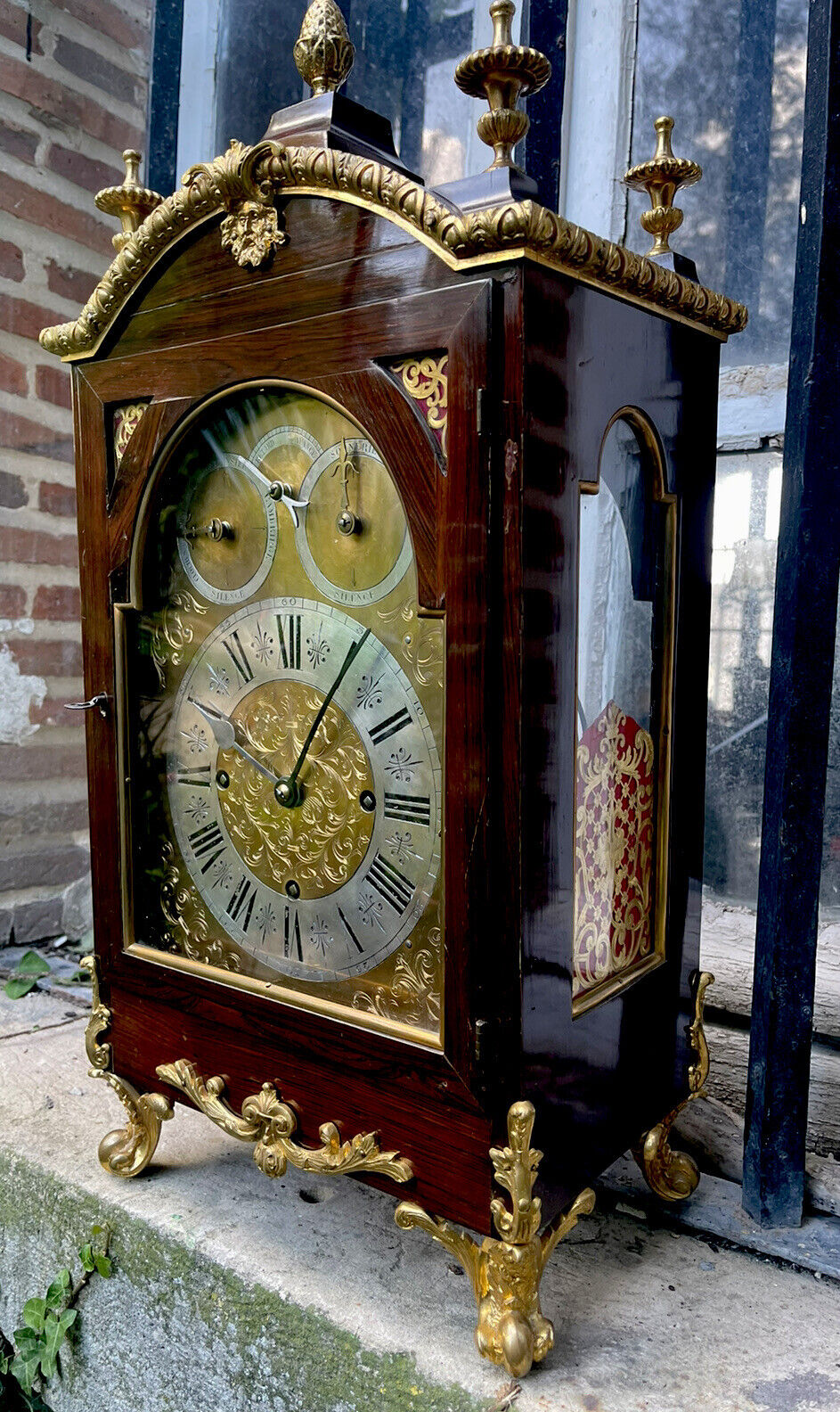 Pendule Horloge Carillon 16 cloches  17 marteaux