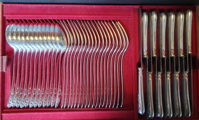Ménagère Christofle 91 pièces métal argenté