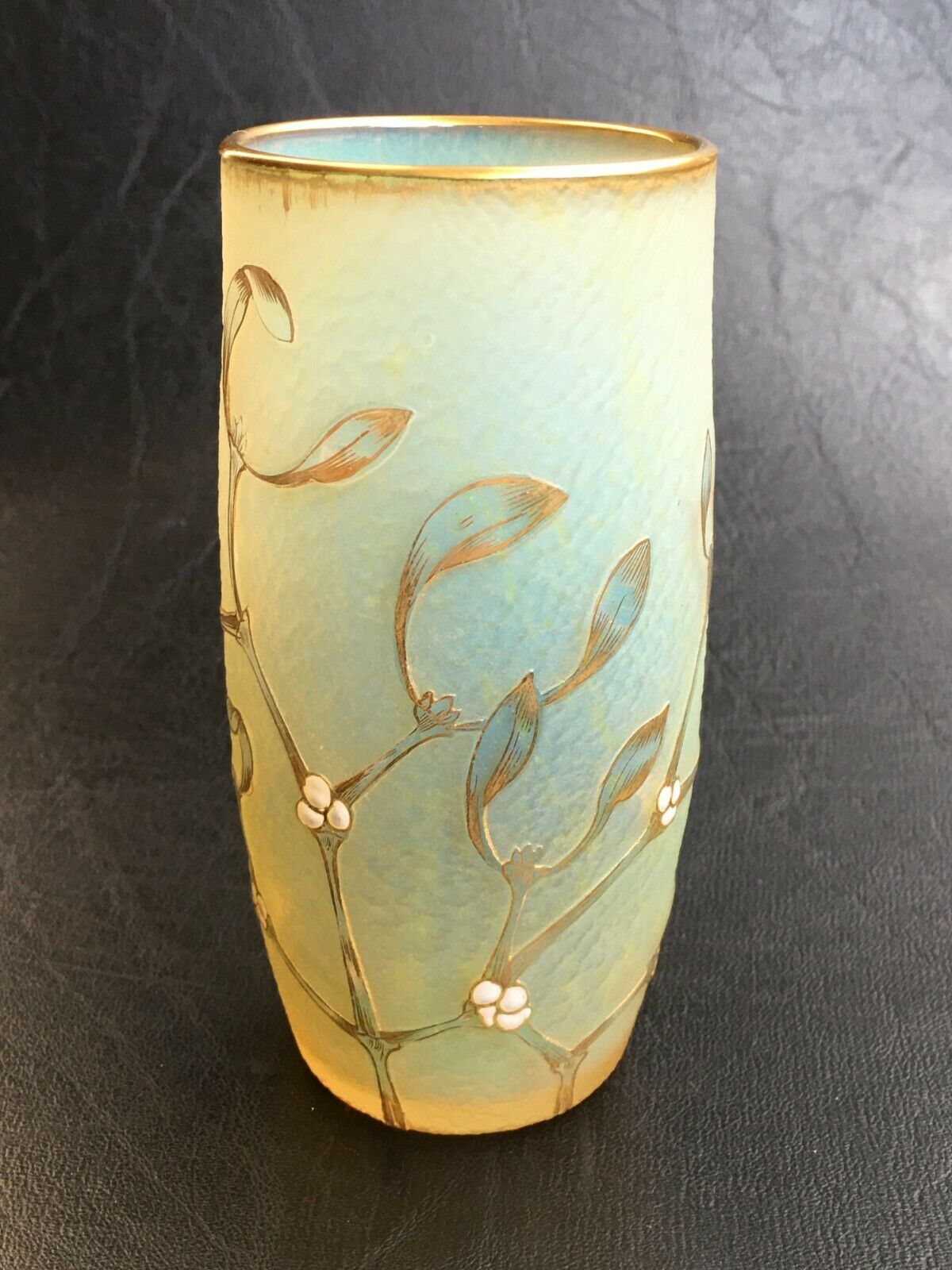 Vase opalescent  émaillé signé Daum Nancy ( Authentique vers 1900 )
