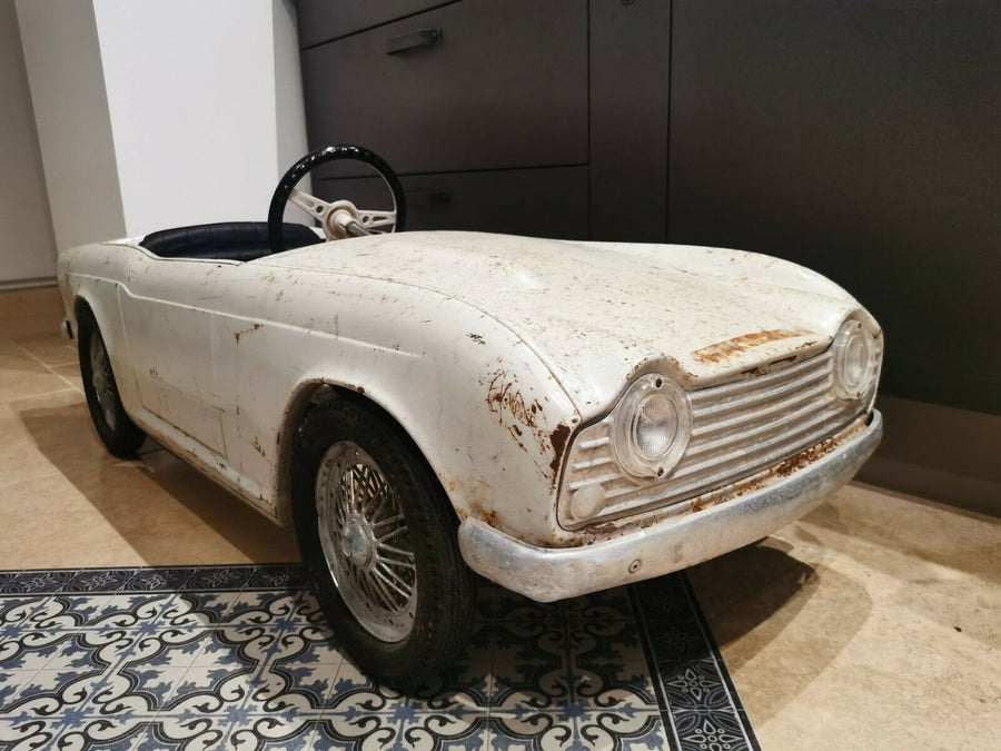 Triumph TR4A – Voiture à Pédales Devillaine