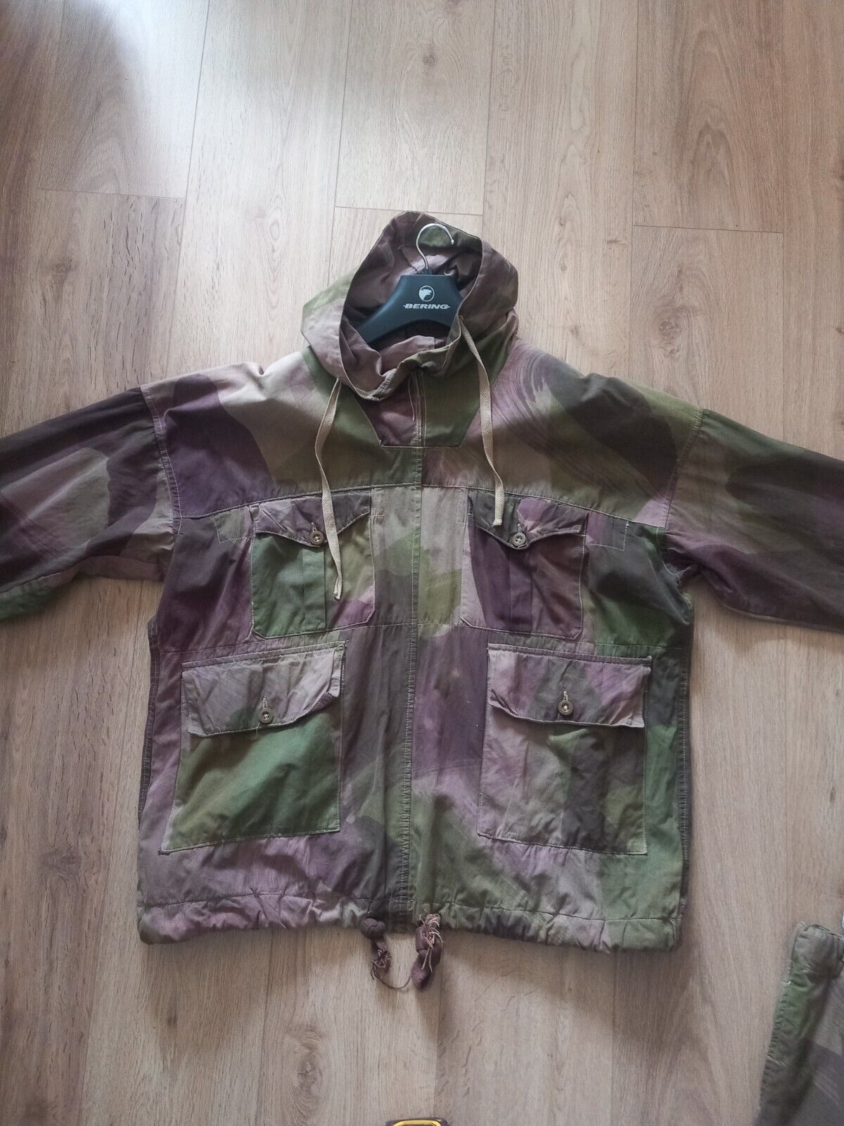 Ensemble parachutiste peau de saucisson originale ww2 - Indochine