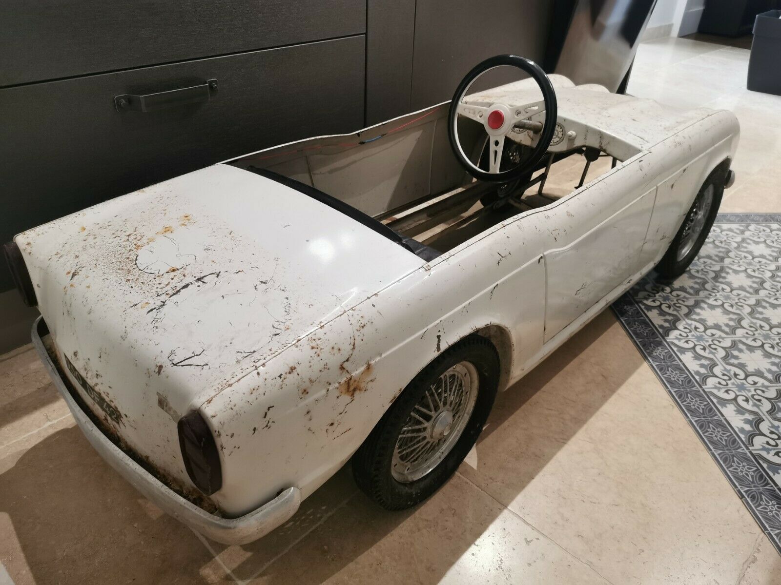 Triumph TR4A – Voiture à Pédales Devillaine