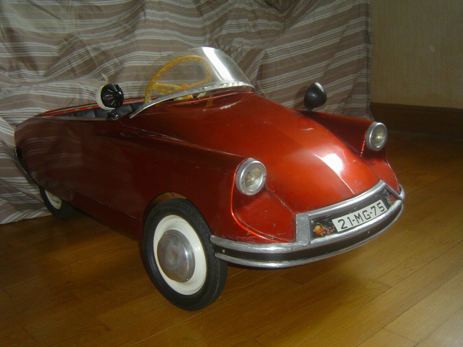 Voiture À Pédales Auto Tôle Mg Morellet Guerineau Citroe