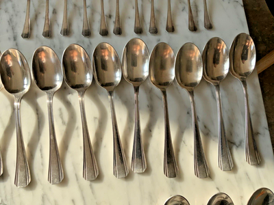 Christofle Ménagère De 75 Pièces Modèle Boréal Art Déco Métal Argenté