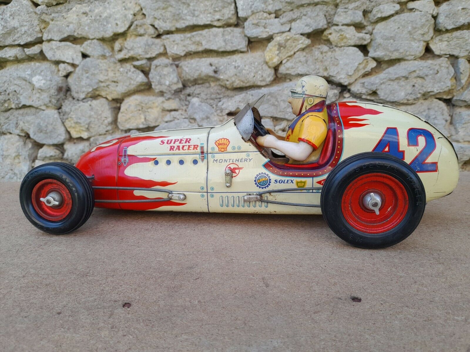 Voiture Gem Super Racer Montlhery En Tôle Des Années 50 A Friction