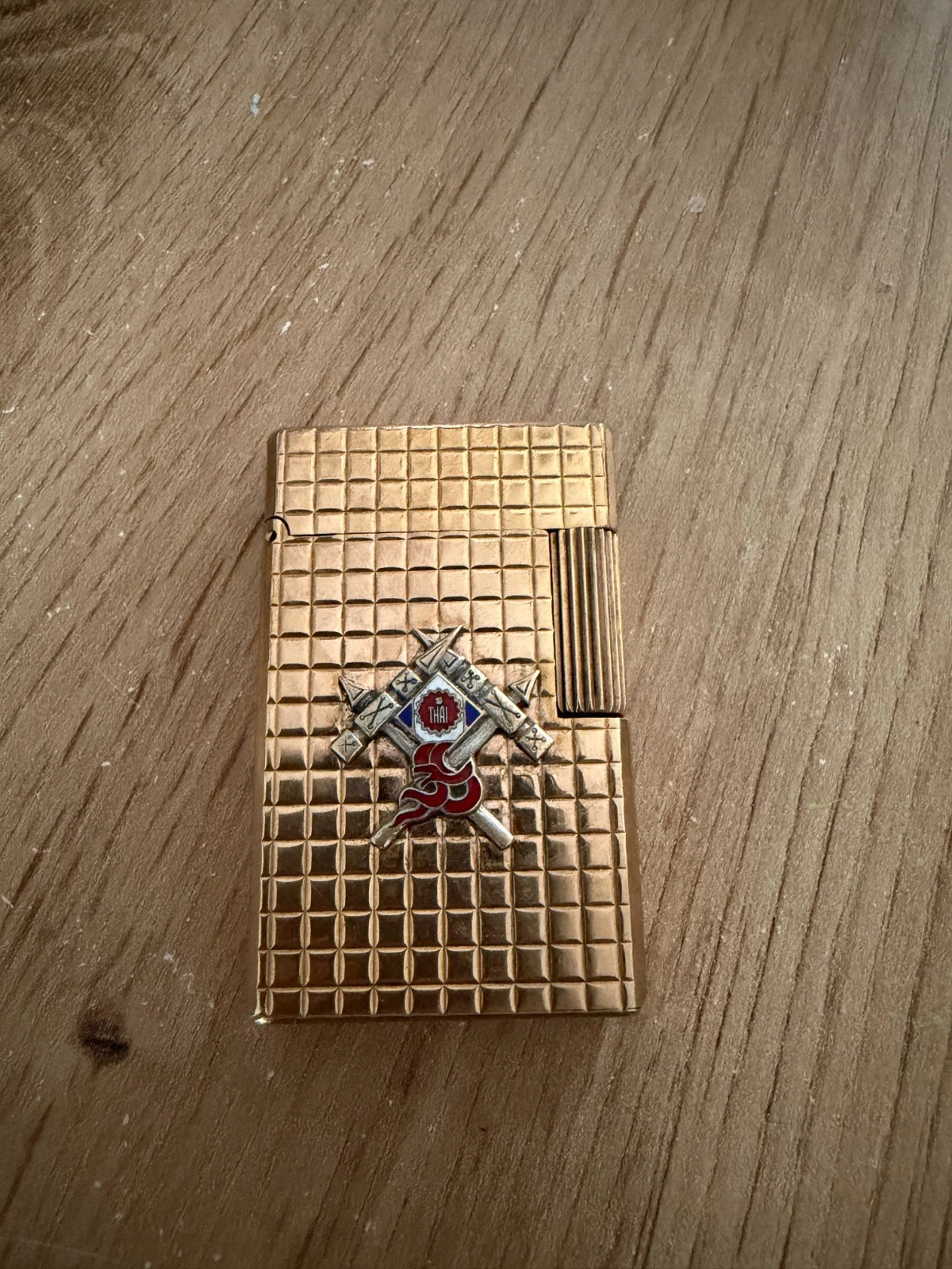 Briquet S.T. Dupont Drago Paris 5e Bataillon Thai Indochine Essence