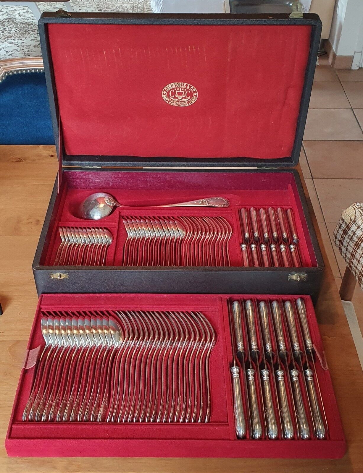 Ménagère Christofle 91 pièces métal argenté