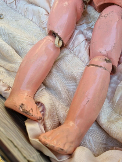Poupée ancienne Jumeau bouche fermée