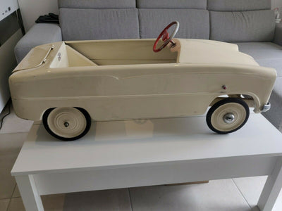Voiture à pédales SIMCA Ariane Pierre GUY Tri-ang DEVILLAINE
