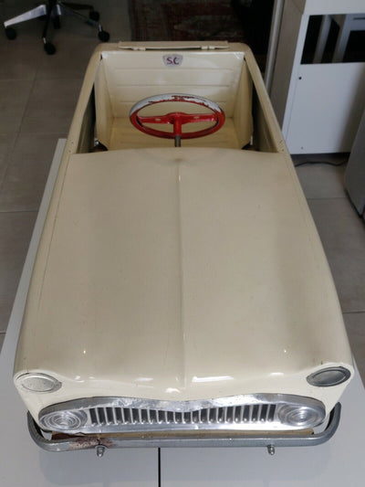 Voiture à pédales SIMCA Ariane Pierre GUY Tri-ang DEVILLAINE