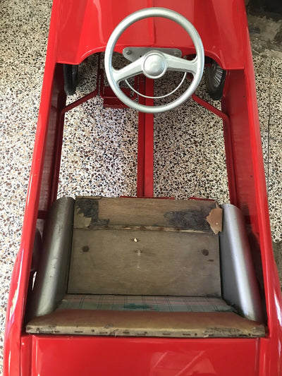 Voiture À Pédales Ancienne