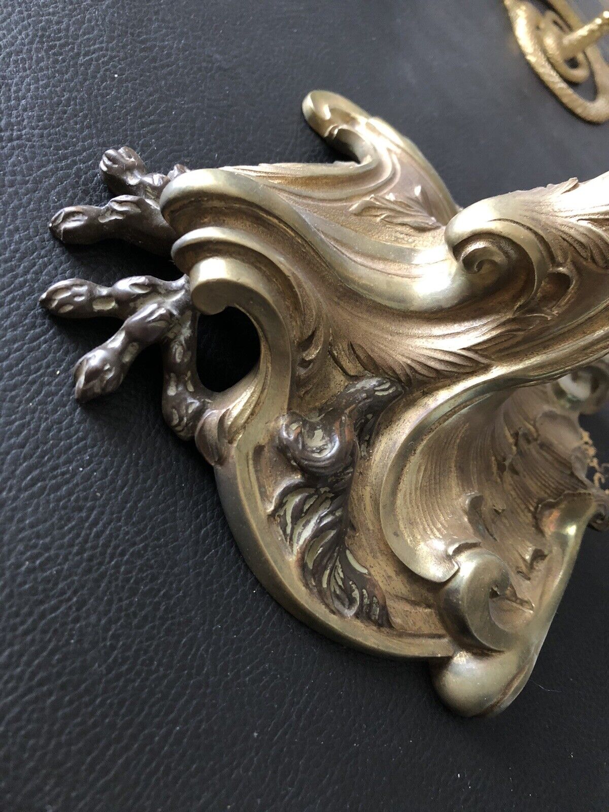 Grande lampe à pétrole en bronze doré Napoléon III dragon chimère