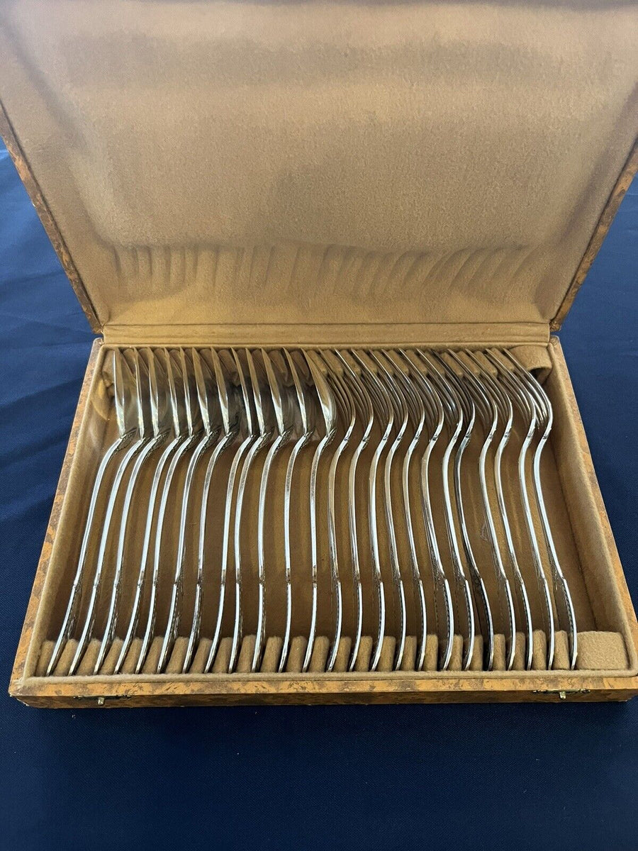 Émile Puiforcat Ménagère 24 Pieces En Argent Massif Modèle Cygne Style Empire