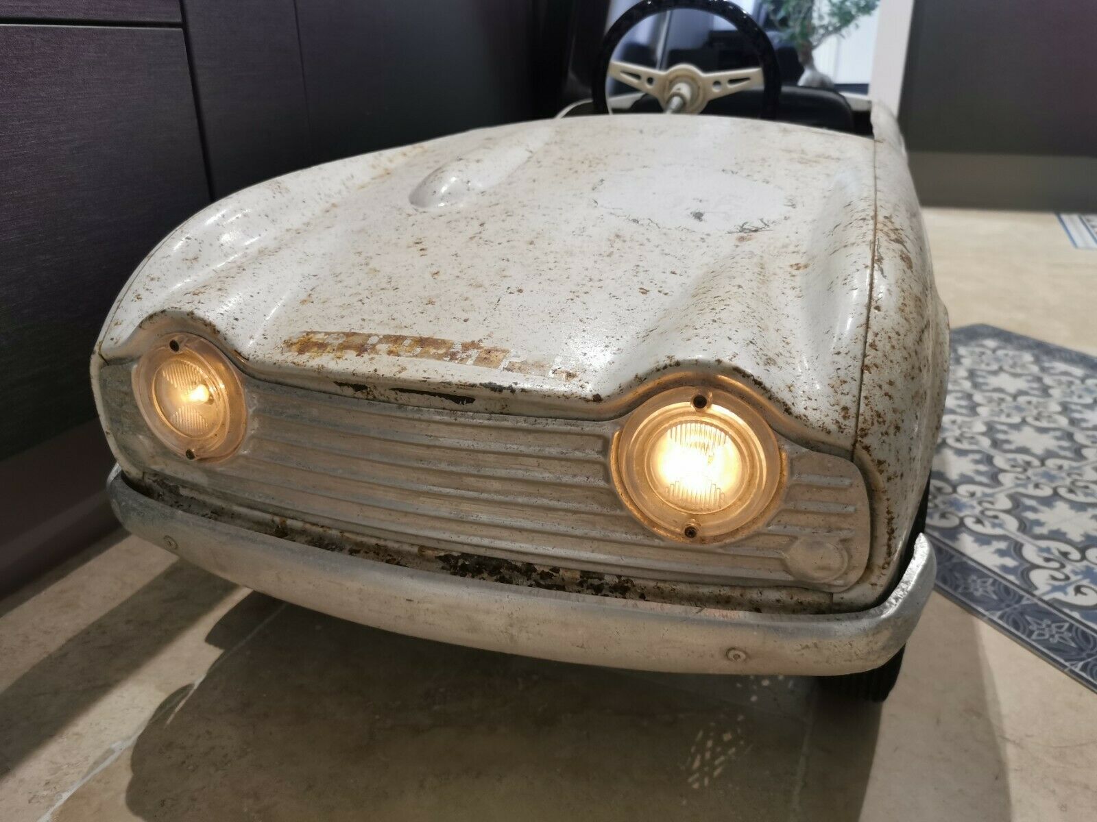 Triumph TR4A – Voiture à Pédales Devillaine