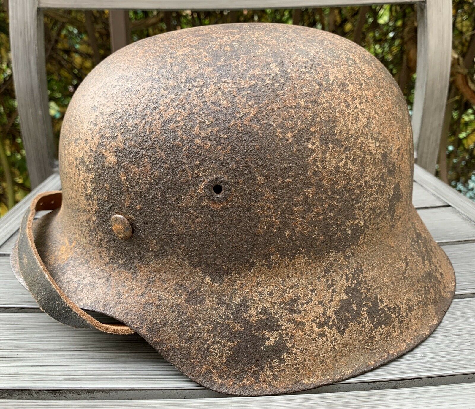 Ancien Casque Camoufle Allemand  - 2ème Guerre