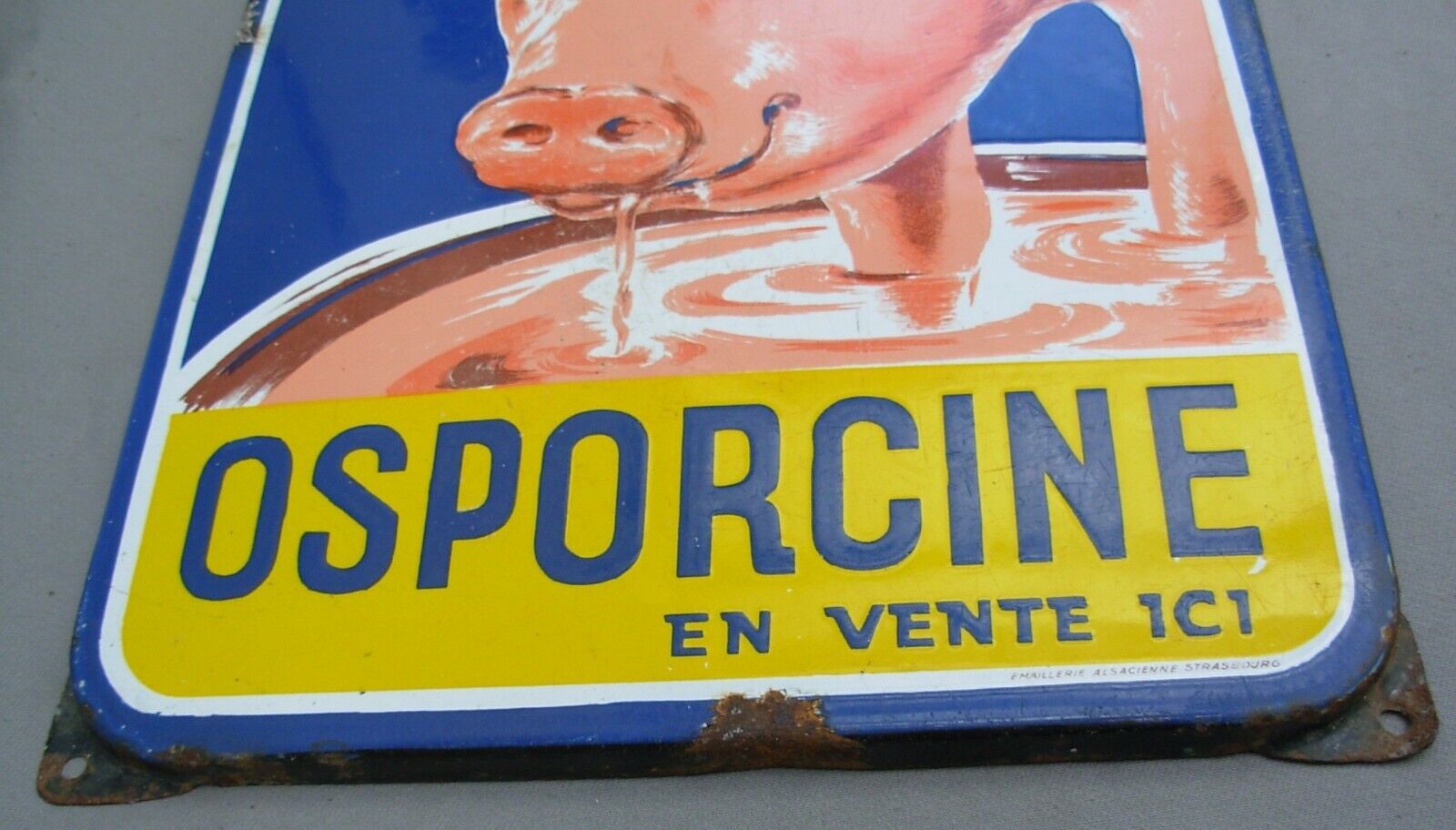 Plaque émaillée publicitaire OSPORCINE signée J.MOULON