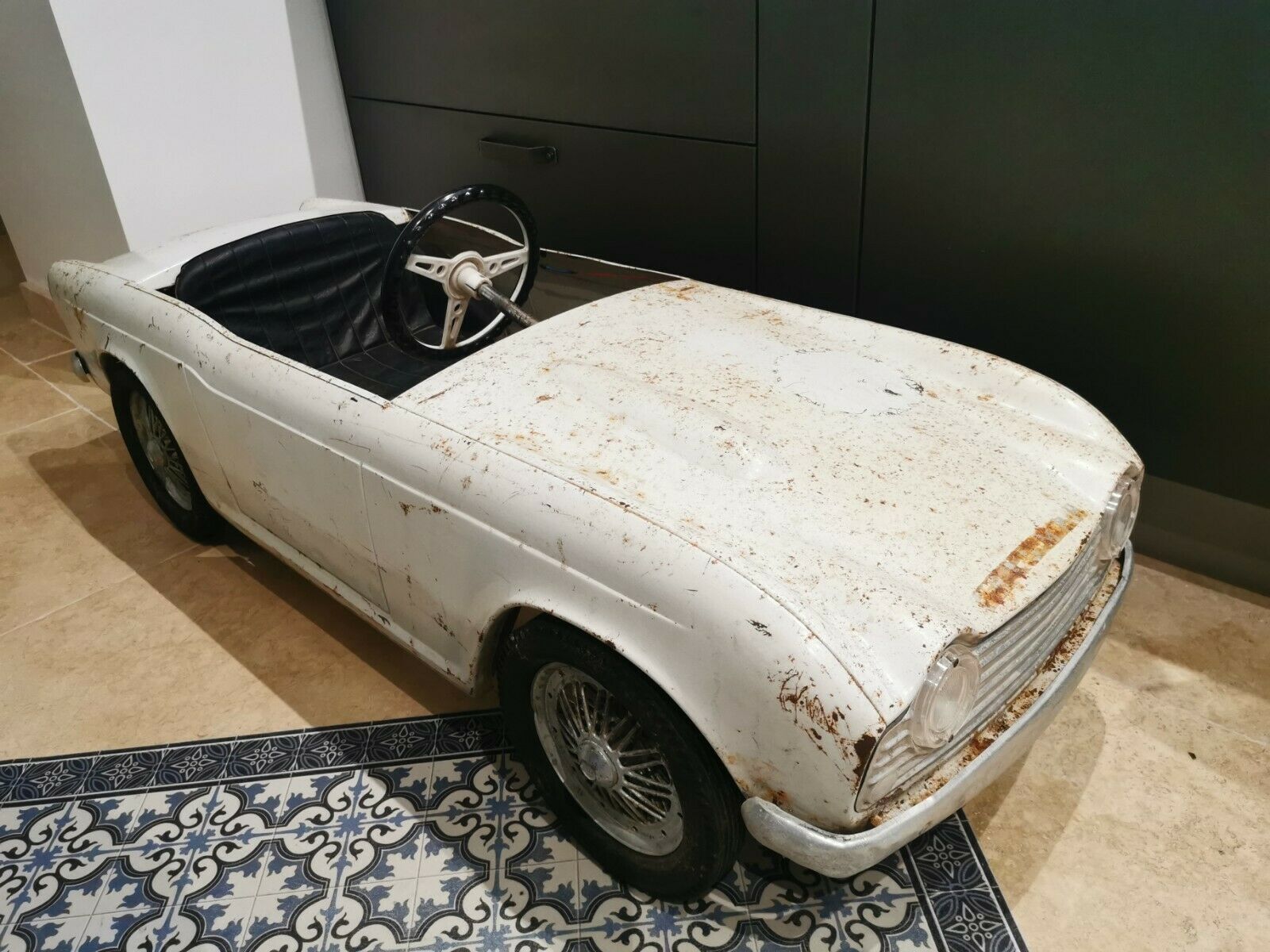Triumph TR4A – Voiture à Pédales Devillaine