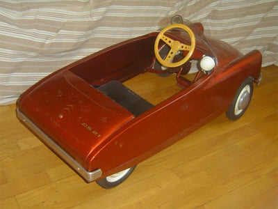 Voiture À Pédales Auto Tôle Mg Morellet Guerineau Citroe