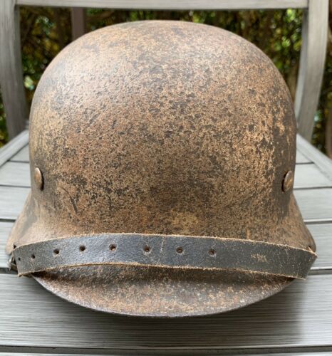 Ancien Casque Camoufle Allemand  - 2ème Guerre