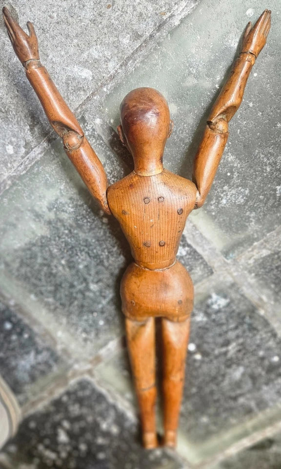 Mannequin Ancien Articulé En Bois Sculpté
