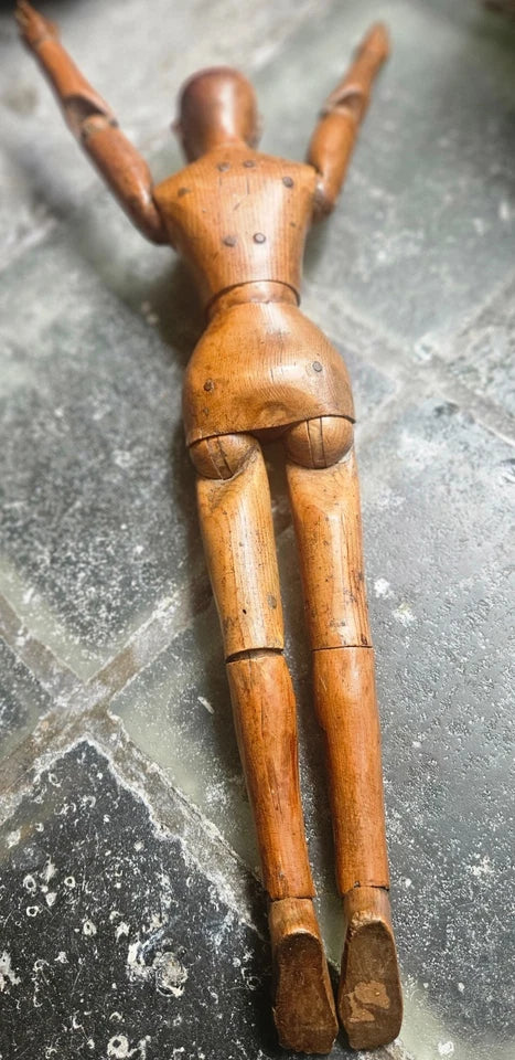 Mannequin Ancien Articulé En Bois Sculpté