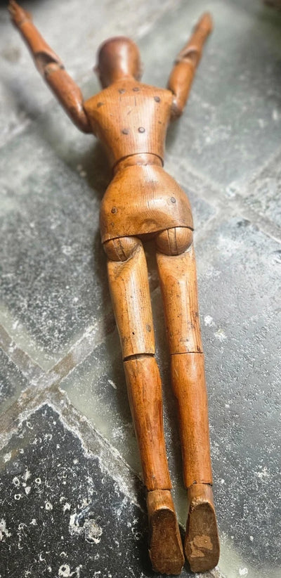 Mannequin Ancien Articulé En Bois Sculpté