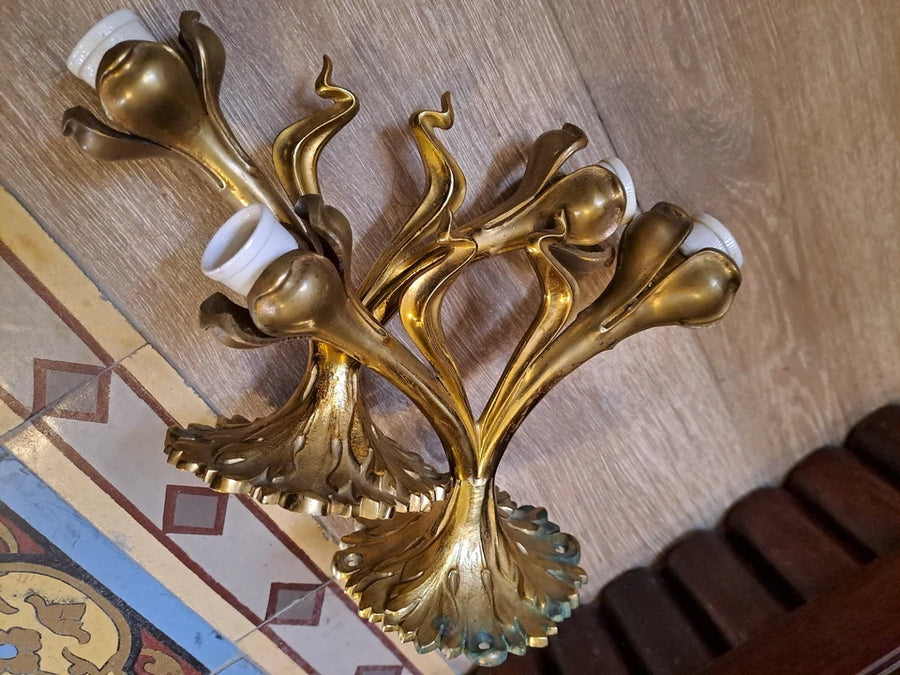 Paire D'Appliques ou Plafonniers En Bronze Art Nouveau