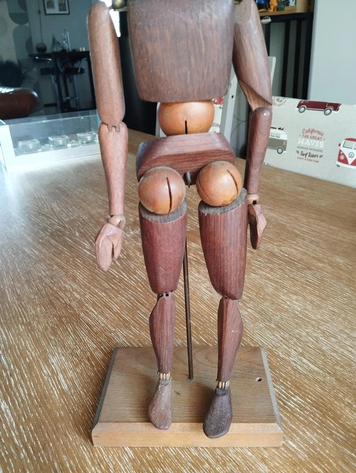 Mannequin articulé ancien en bois maquette PL modèle déposé breveté S.G.D.G