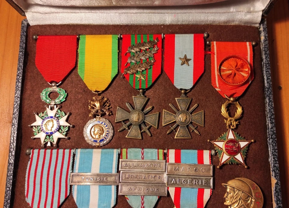 Croix De Guerre Tabors Goumiers Toe Medaille Militaire Legion D'Honneur
