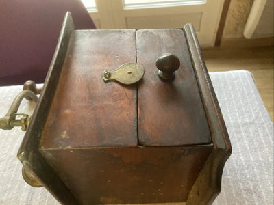 Ancien Moulin à Café Peugeot Jackson à Oreilles – Circa 1880