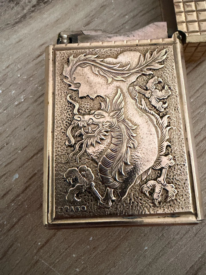 Briquet S.T. Dupont Drago Paris 5e Bataillon Thai Indochine Essence
