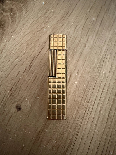 Briquet S.T. Dupont Drago Paris 5e Bataillon Thai Indochine Essence